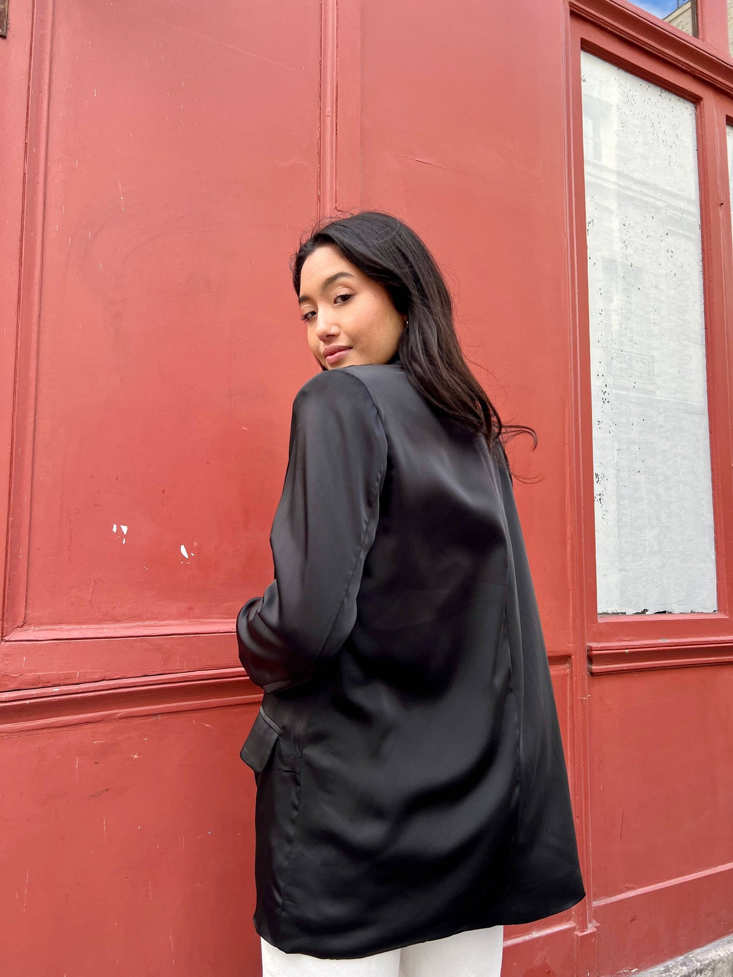 KLASSIEKE SATIJNEN BLAZER (3449): Zwart